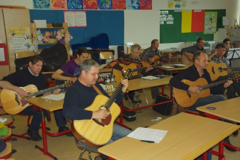 2010 Gitarre-1 klein